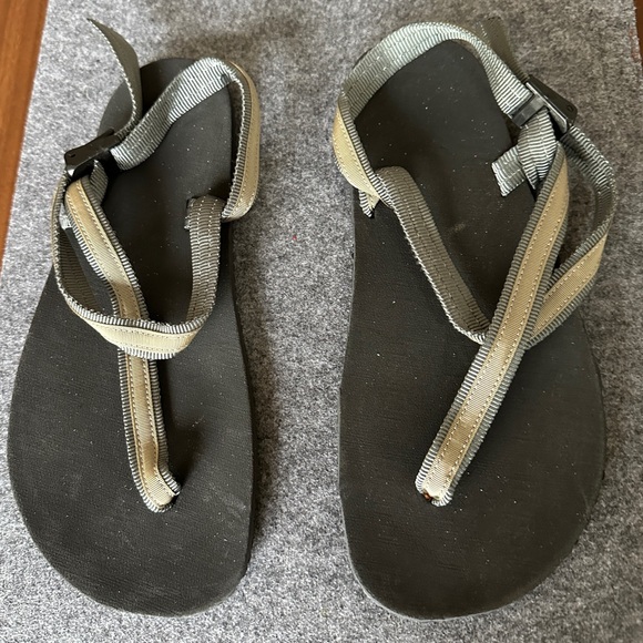 Earthrunner barefoot women’s Primal sandals size 9 - Picture 5 of 5